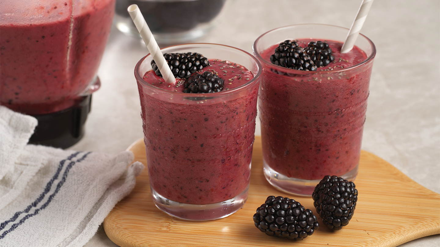 Blackberry and Chia Seed Smoothie