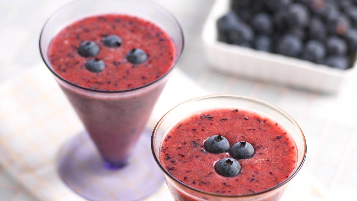 Breakfast Blueberry Smoothie Driscolls