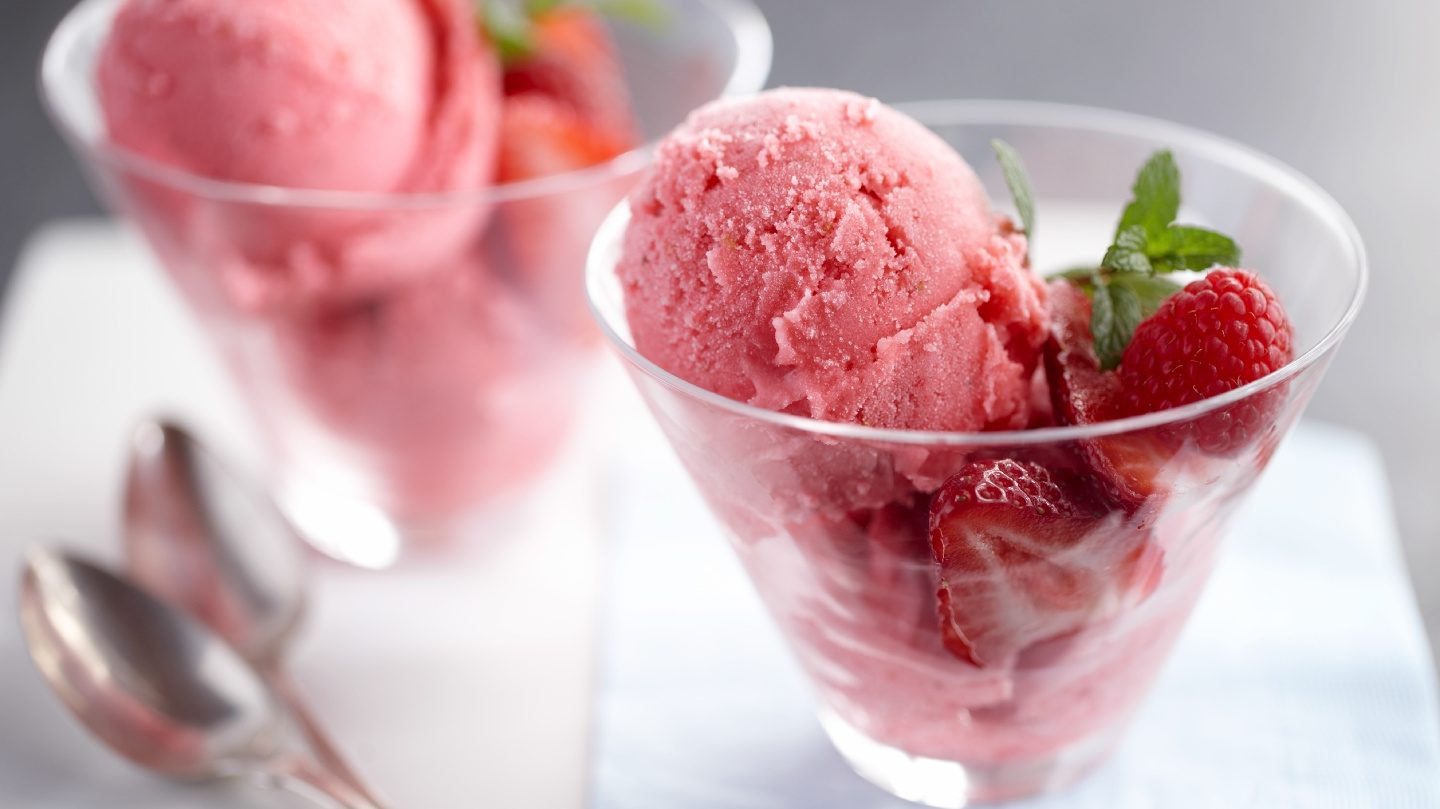 Strawberry-Raspberry Frozen Yogurt
