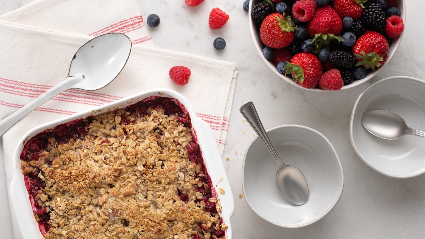 Crisps pie with mixed berries Driscolls