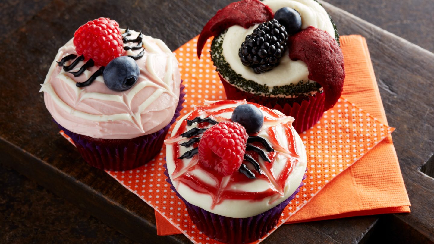 Berry Spooky Cupcakes