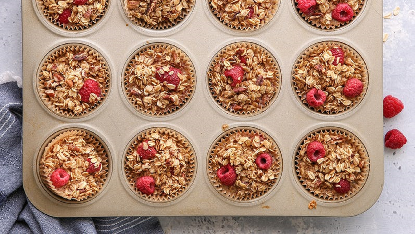 Healthy Raspberry Baked Oatmeal Cups Driscoll