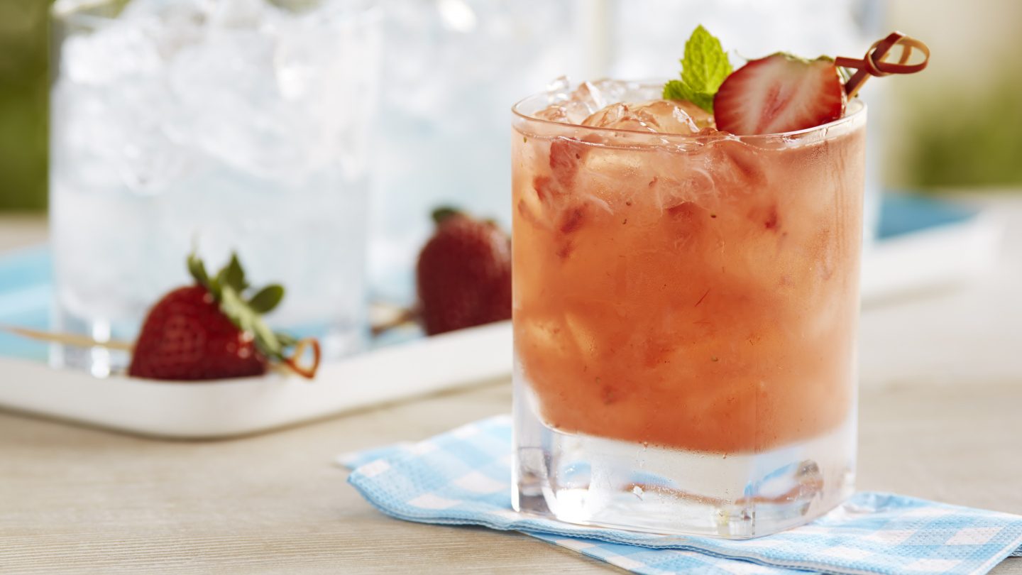 Ginger Strawberry Mojito