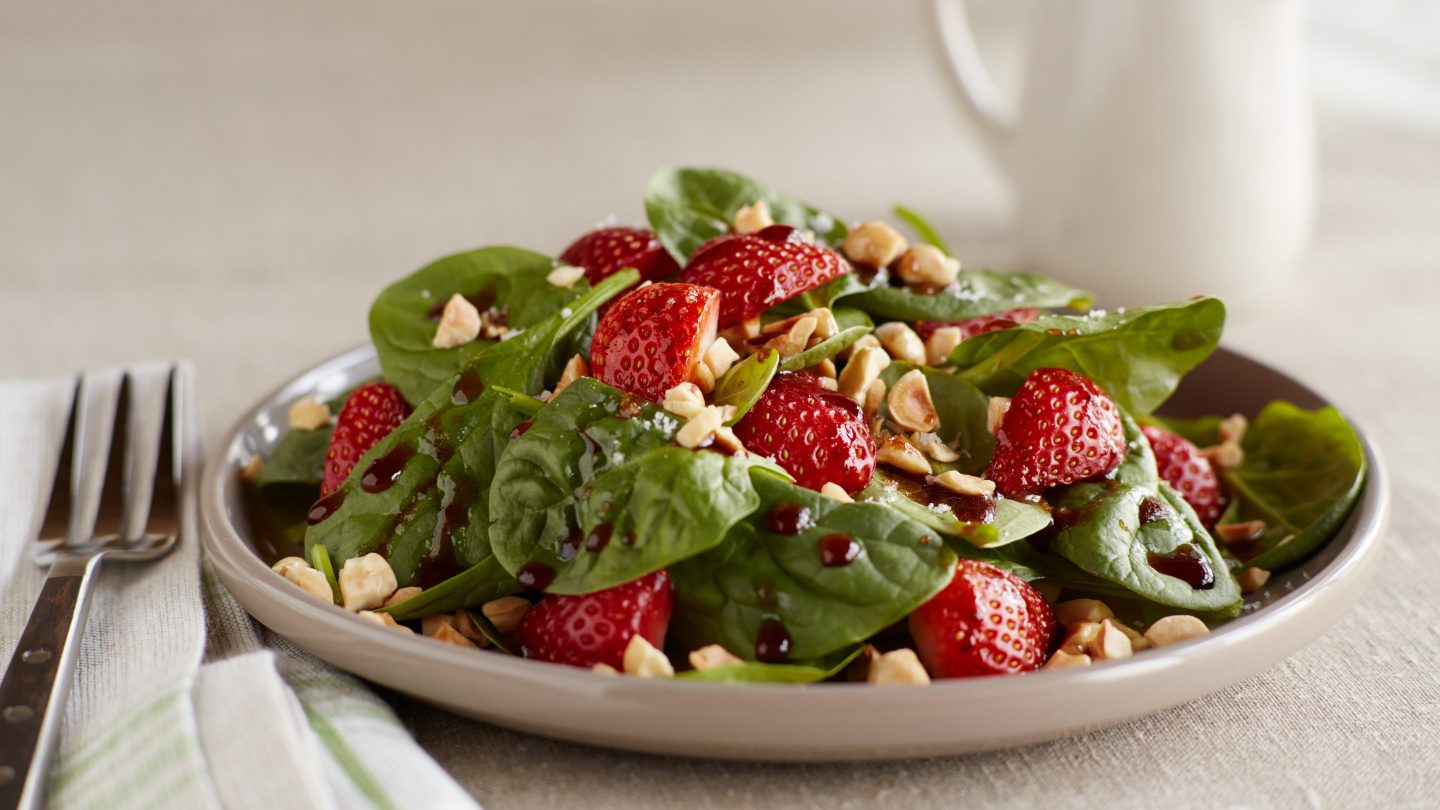 Salad with strawberry and Balsamic Dressing Driscolls