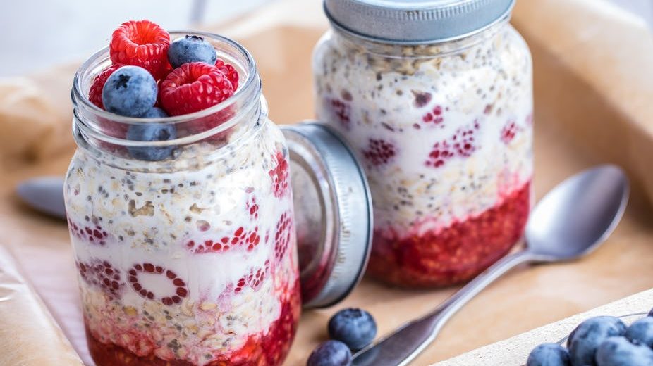 Blueberry and Raspberry Overnight Oats