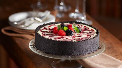 Blackberry and Raspberry Swirl Cheesecake