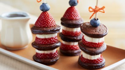 Blueberry-Strawberry Pancake Skewers