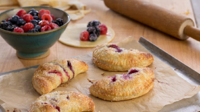 Mixed Berry Puff Pastry Hand Pies
