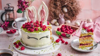 Easter Bunny Cake