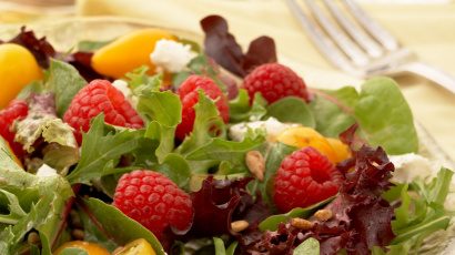 Raspberry Goat Cheese Salad