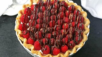 Easy Raspberry Almond Cream Cheese Pie