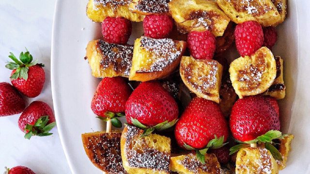 French Toast Mixed Berries Skewers