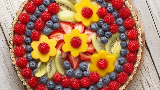 Berry Flower Vegan Tart Dessert Recipe