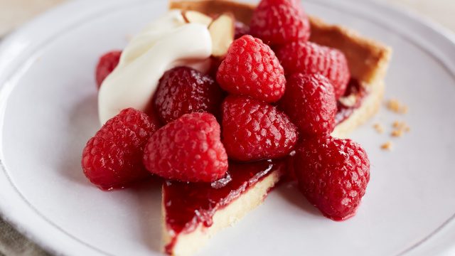 Raspberry Fruit Pie Driscolls