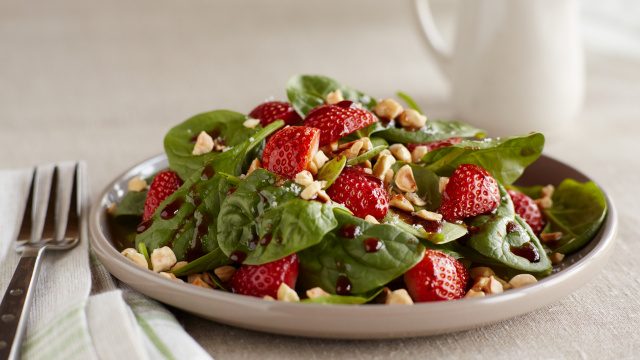 Salad with strawberry and Balsamic Dressing Driscolls