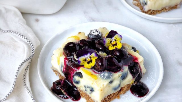 Blueberry Lemon Bar