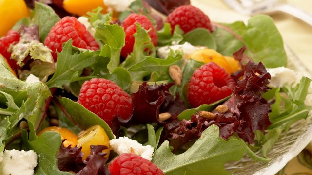 Raspberry Goat Cheese Salad