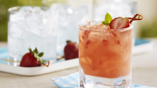 Ginger Strawberry Mojito